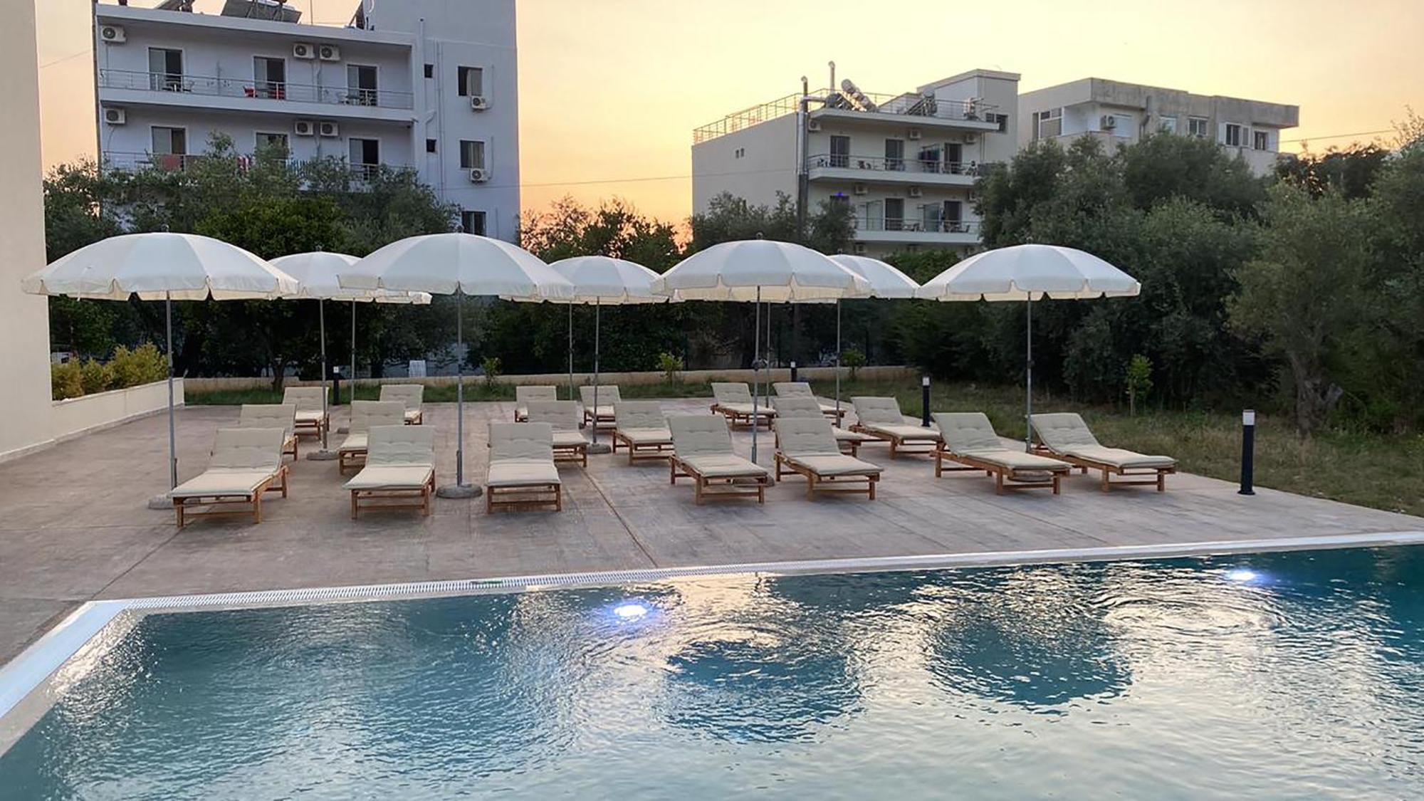 The Blue Wave Hotel Χειμάρρα Εξωτερικό φωτογραφία