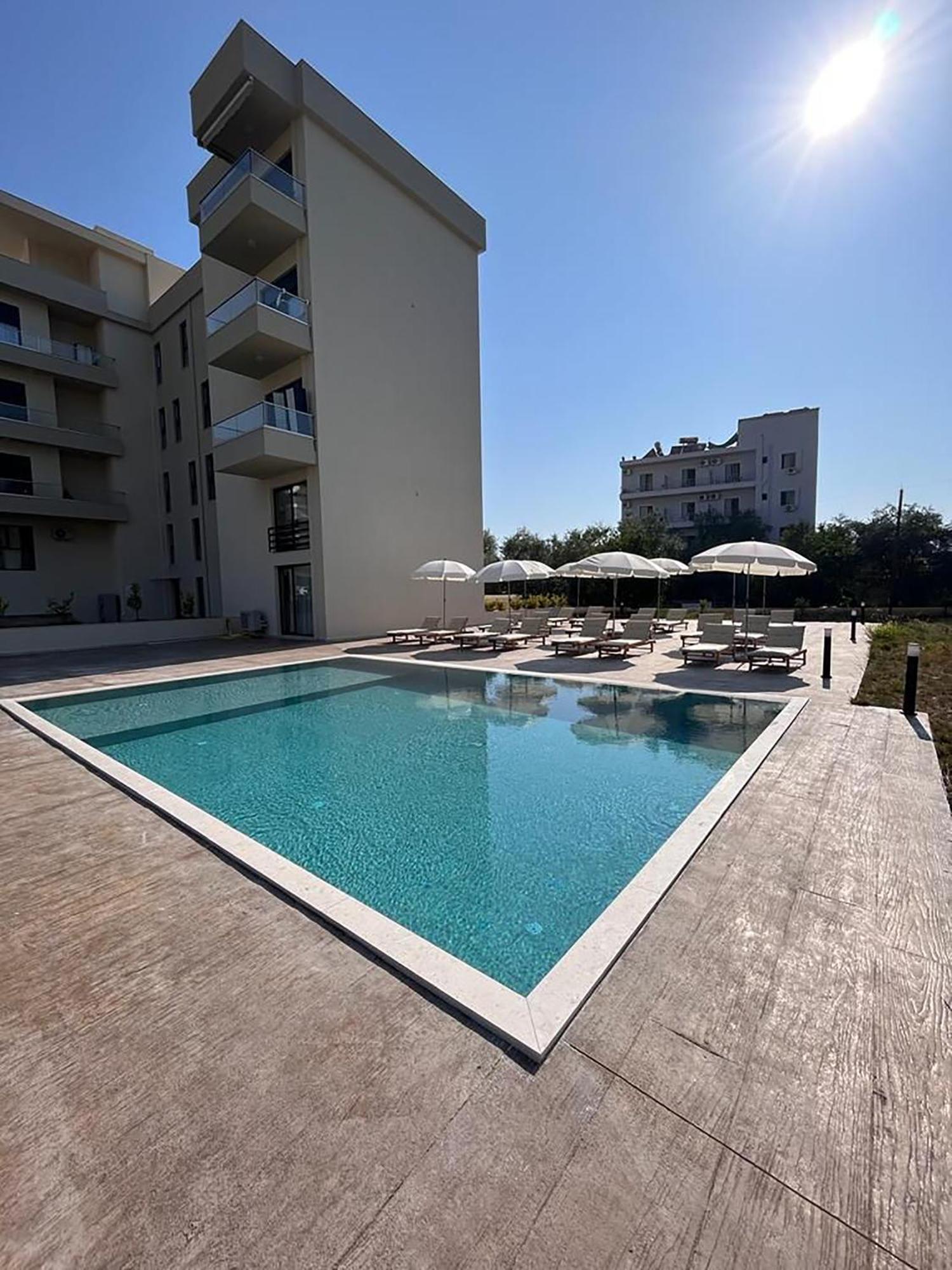 The Blue Wave Hotel Χειμάρρα Εξωτερικό φωτογραφία