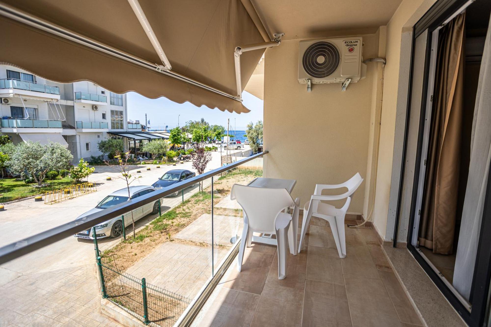 The Blue Wave Hotel Χειμάρρα Εξωτερικό φωτογραφία