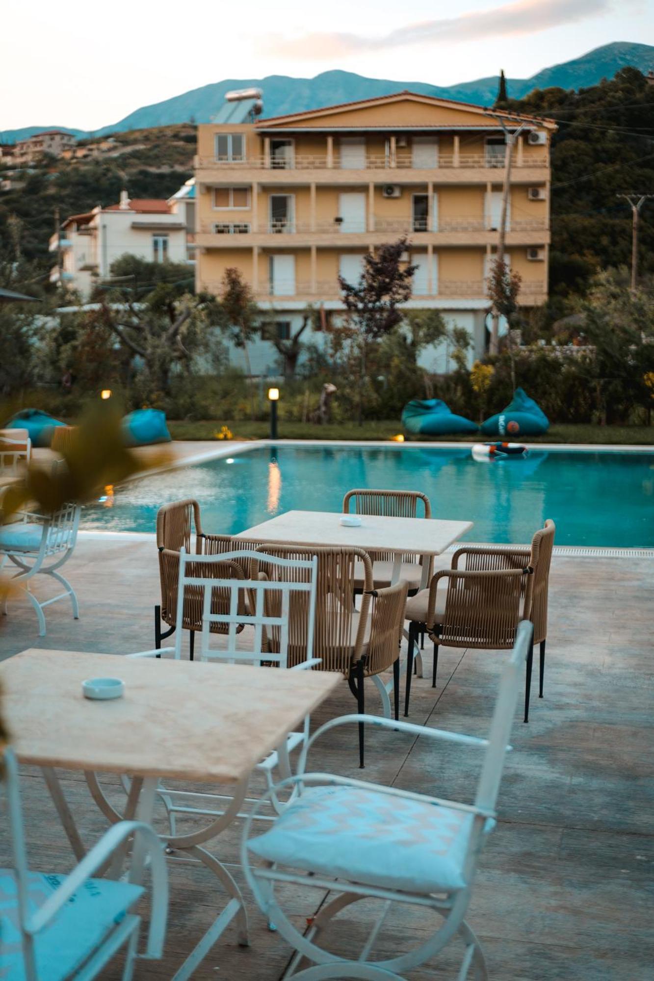 The Blue Wave Hotel Χειμάρρα Εξωτερικό φωτογραφία