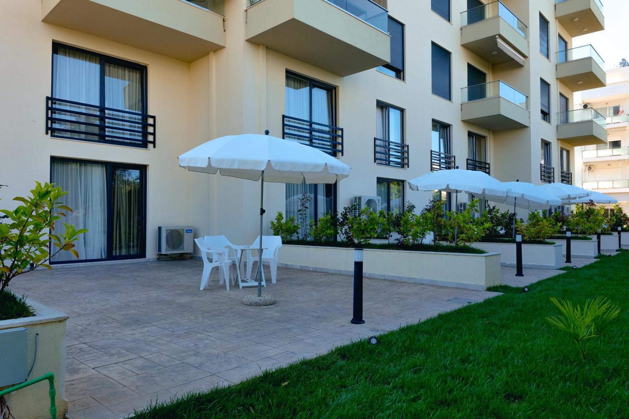 The Blue Wave Hotel Χειμάρρα Εξωτερικό φωτογραφία