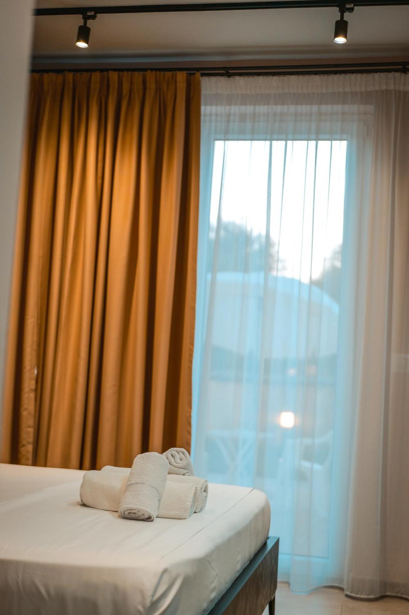The Blue Wave Hotel Χειμάρρα Εξωτερικό φωτογραφία